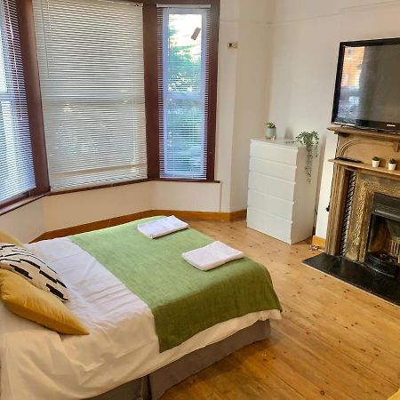 Balham, South London Spacious Guest House 1, 6 Rooms Available Exterior photo