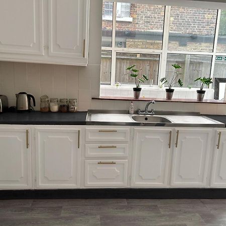 Balham, South London Spacious Guest House 1, 6 Rooms Available Exterior photo