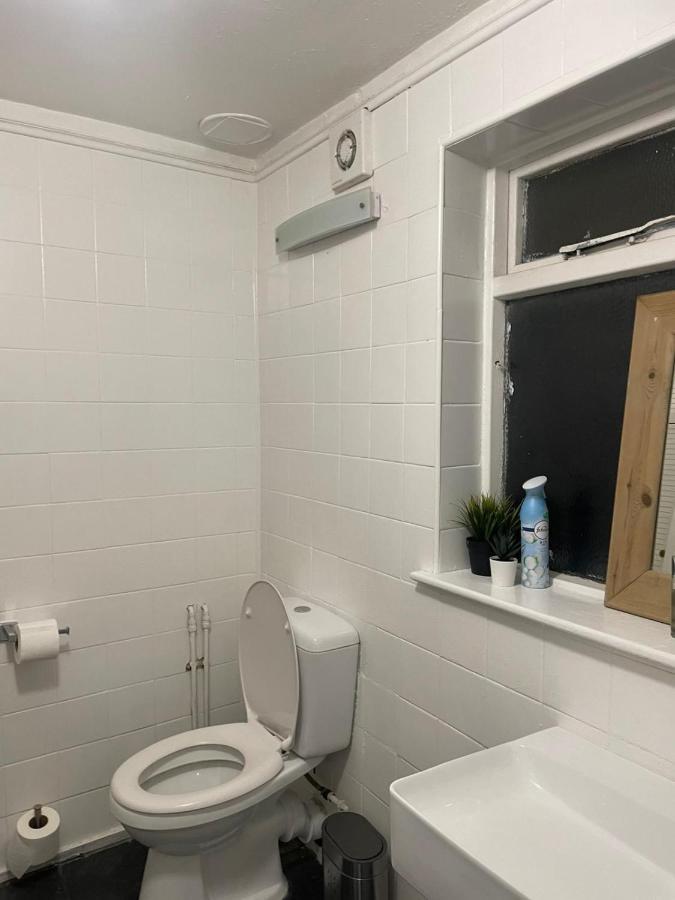 Balham, South London Spacious Guest House 1, 6 Rooms Available Exterior photo