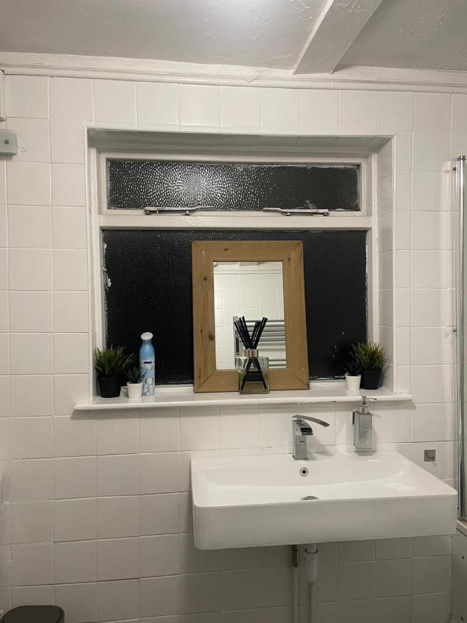 Balham, South London Spacious Guest House 1, 6 Rooms Available Exterior photo