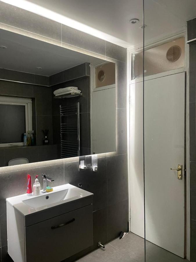 Balham, South London Spacious Guest House 1, 6 Rooms Available Exterior photo